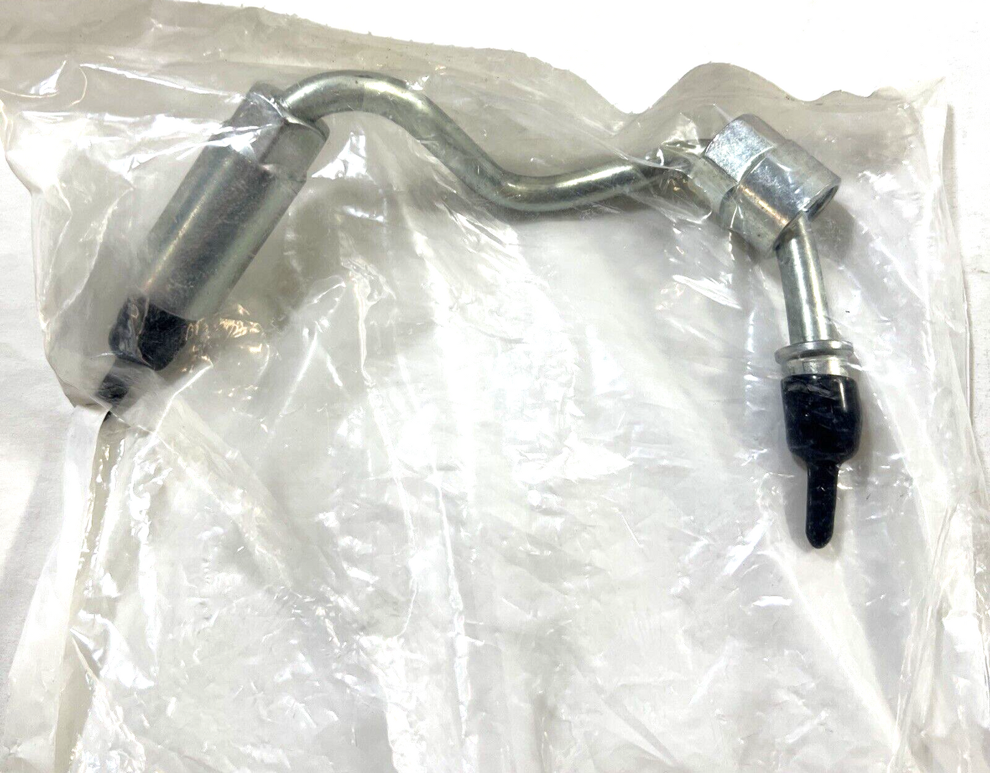 Genuine OEM GM Fuel Injector Fuel Feed Pipe 97371994