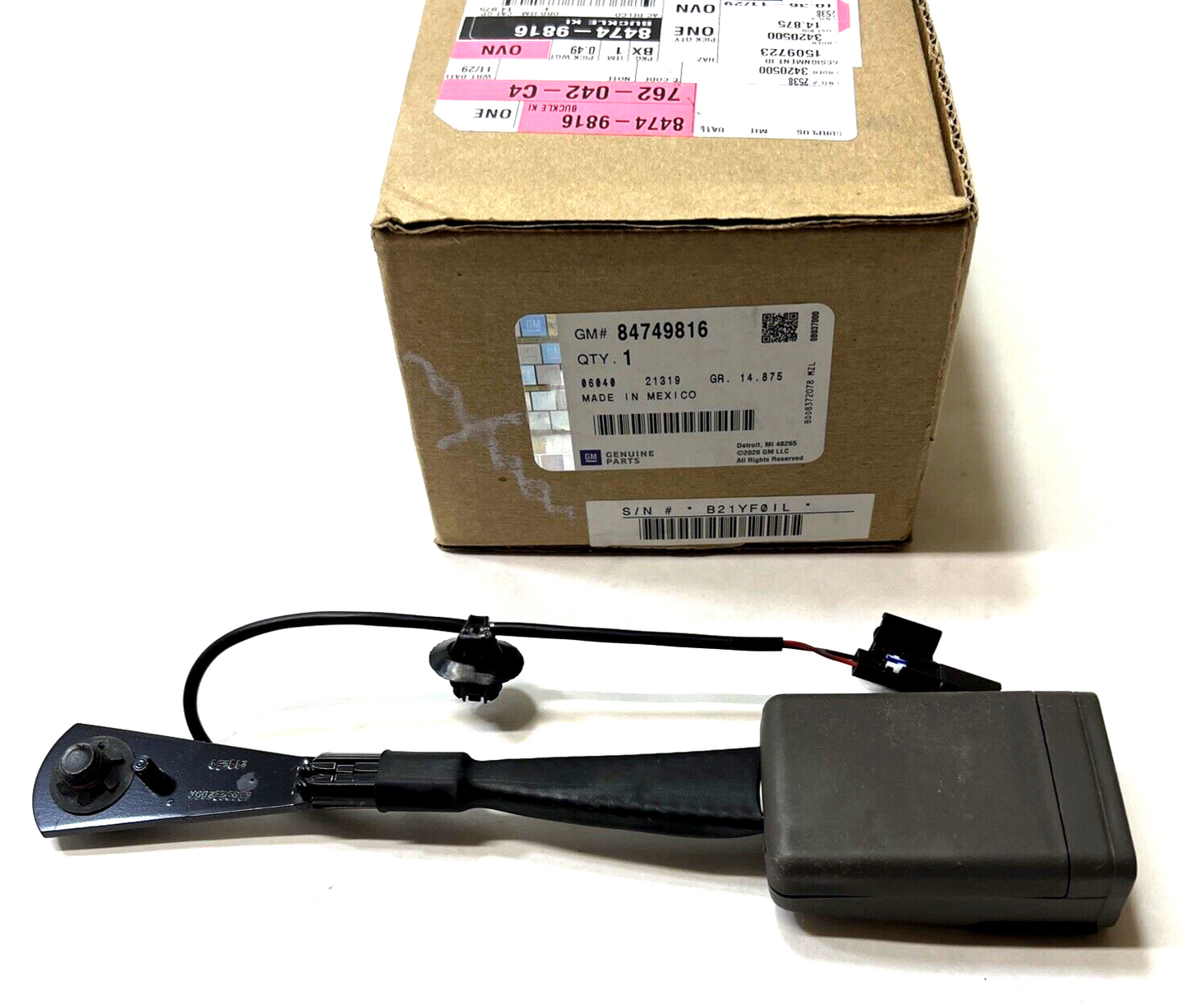 New OEM Genuine GM Chevrolet Traverse 2018-2021 Front Seat Belt Buckle 84749816