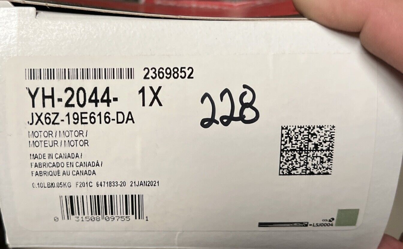 New OEM Genuine Ford Motorcraft YH-2044 HVAC Door Motor Assembly JX6Z-19E616-DA