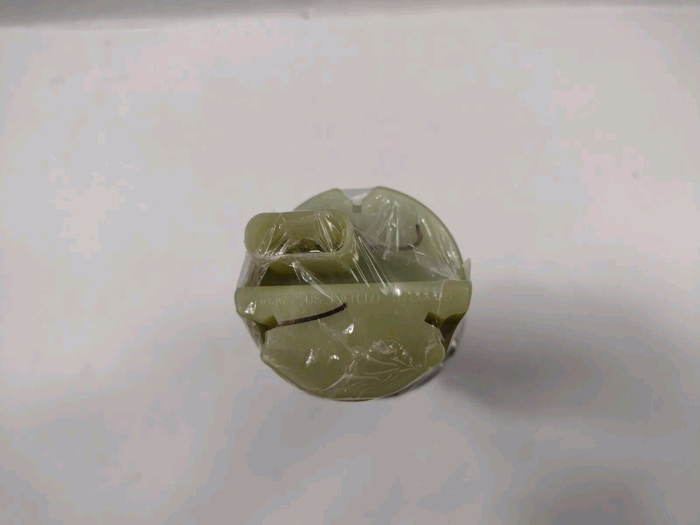 Genuine OEM GM Chevy Tahoe Front Drive Axle Actuator 2014-2020 22876132