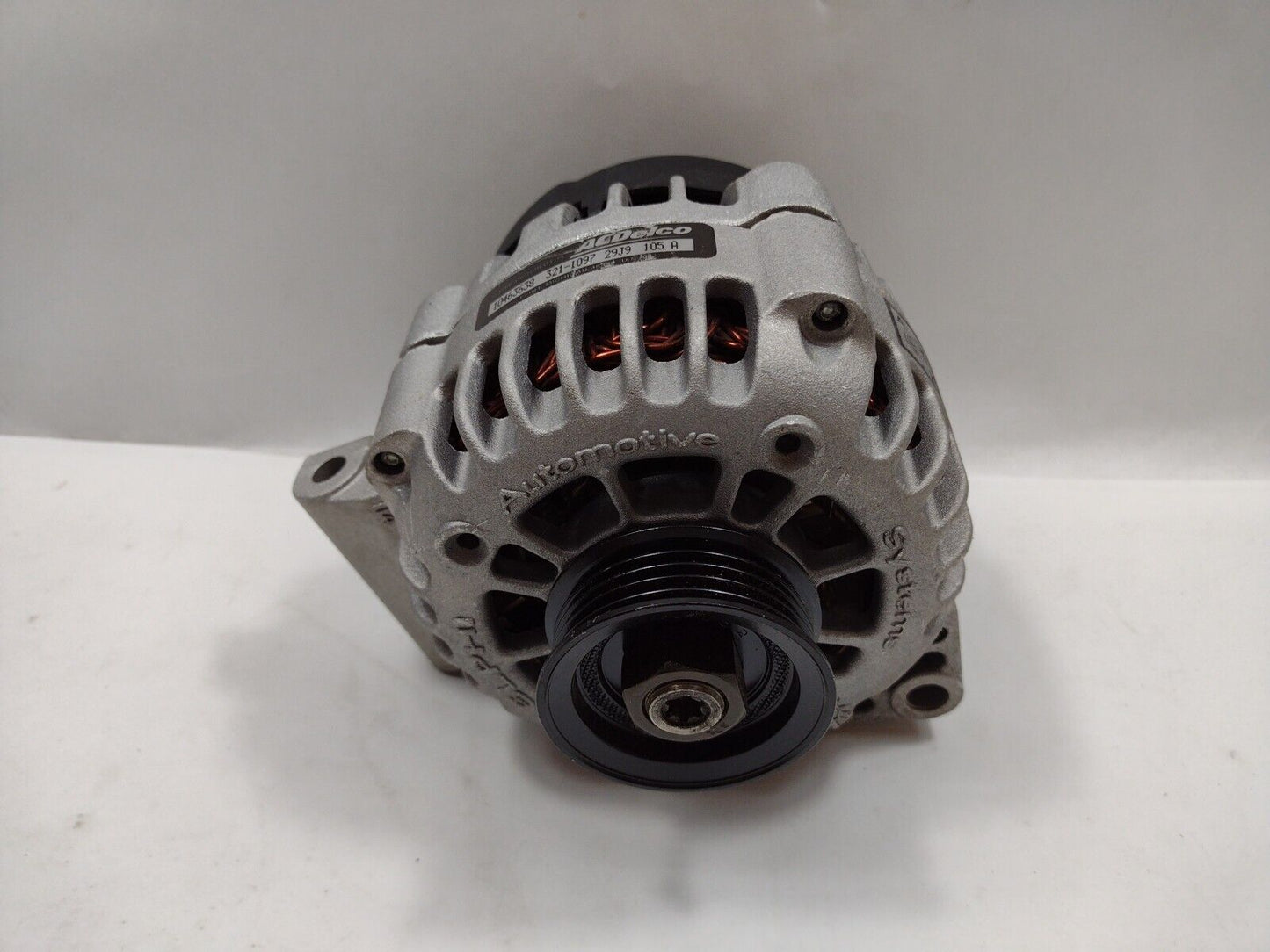 Genuine OEM GM Chevrolet Cavalier Alternator 1996-2002  10463638 ACDelco 3211097