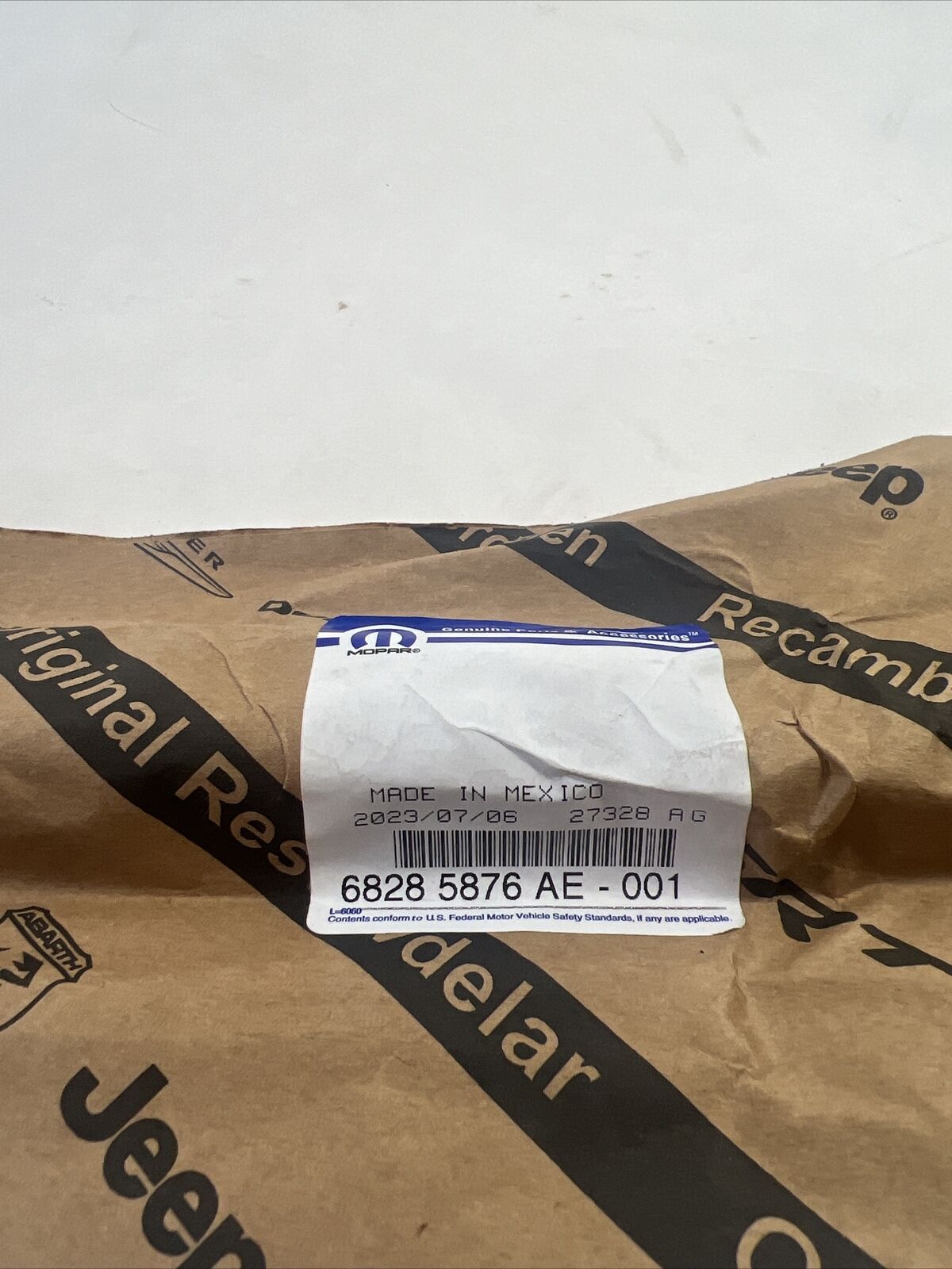 Genuine OEM Mopar 1500 Rear Door Belt Outer Weatherstrip 2019-2024 68285876AE