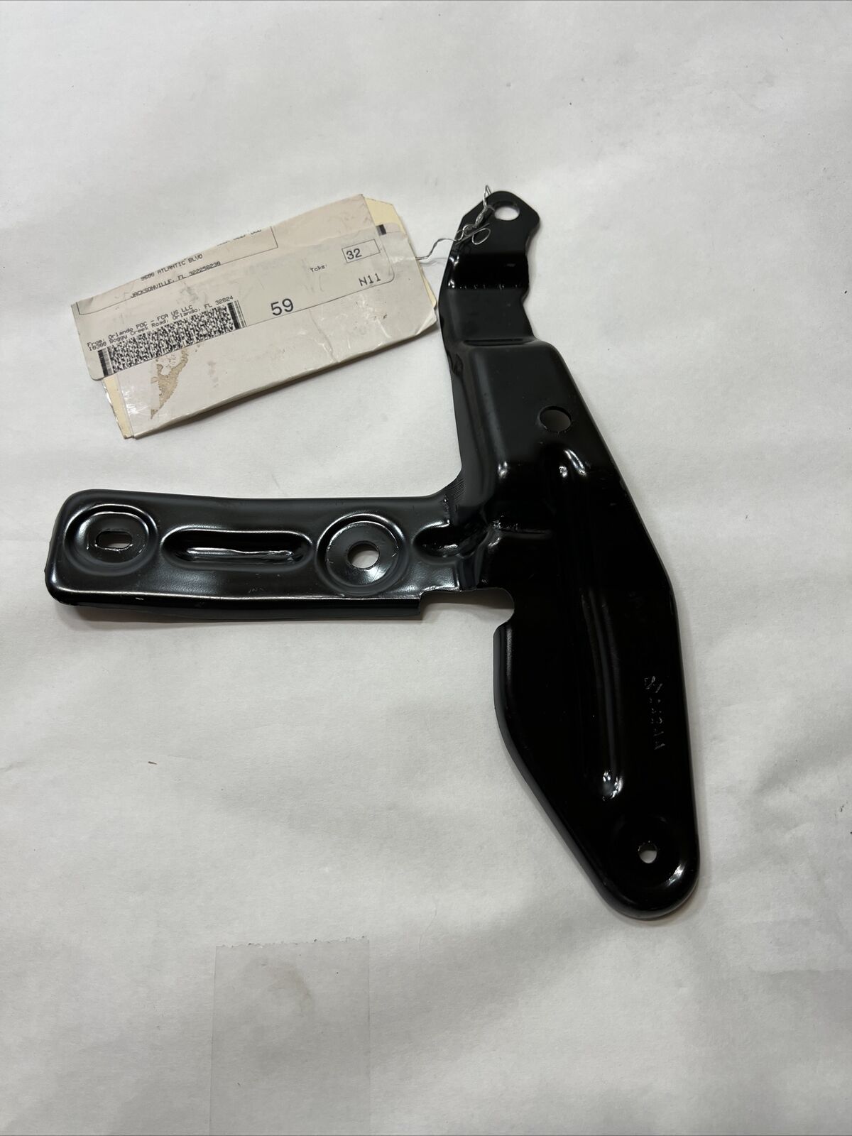 New OEM Genuine Mopar Ram 2013-2021 Passenger Side Bracket 68078242AA