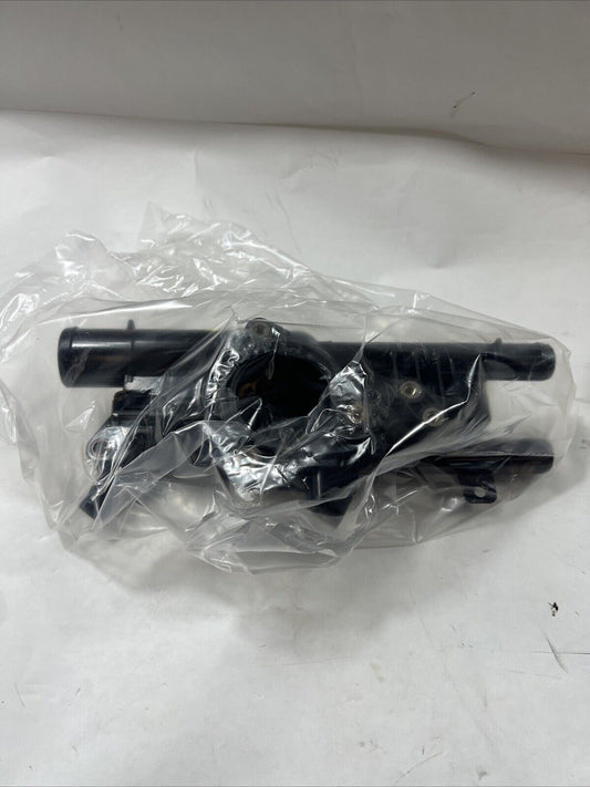 Genuine OEM Hyundai Sonata Tucson Engine Coolant Thermostat Housing 256202G500