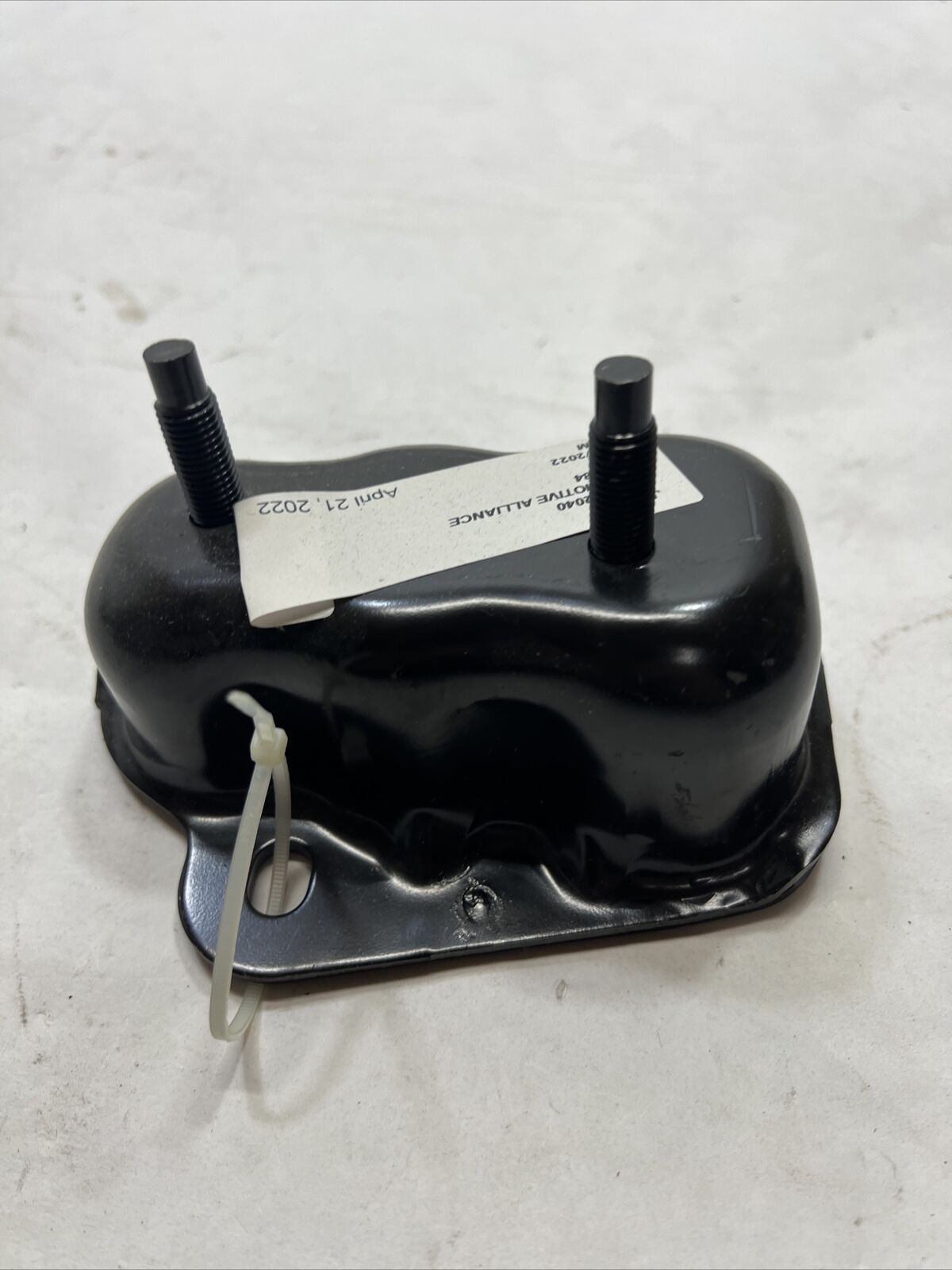 New OEM Genuine Toyota Corolla 2003-2013 Rear Bumper Bracket Arm 5218202040