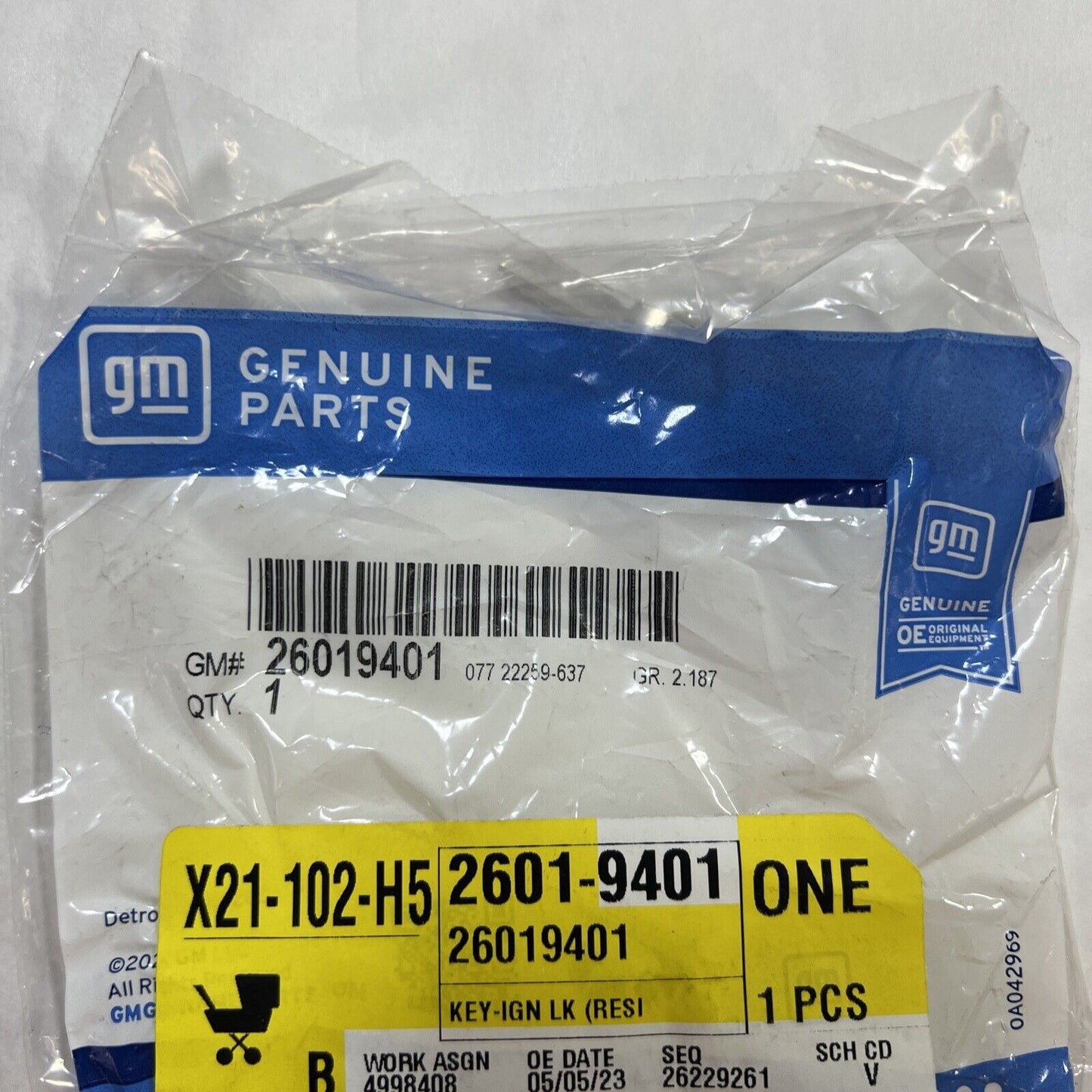 Genuine OEM GM Ignition Key 26019401