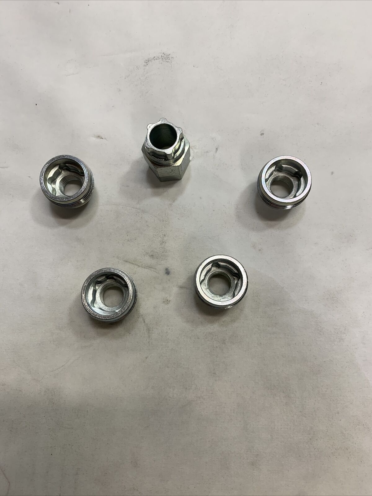 New OEM Mopar Chrysler Dodge 300M Journey 00-19 Wheel Lug Nut Lock Set 82211462