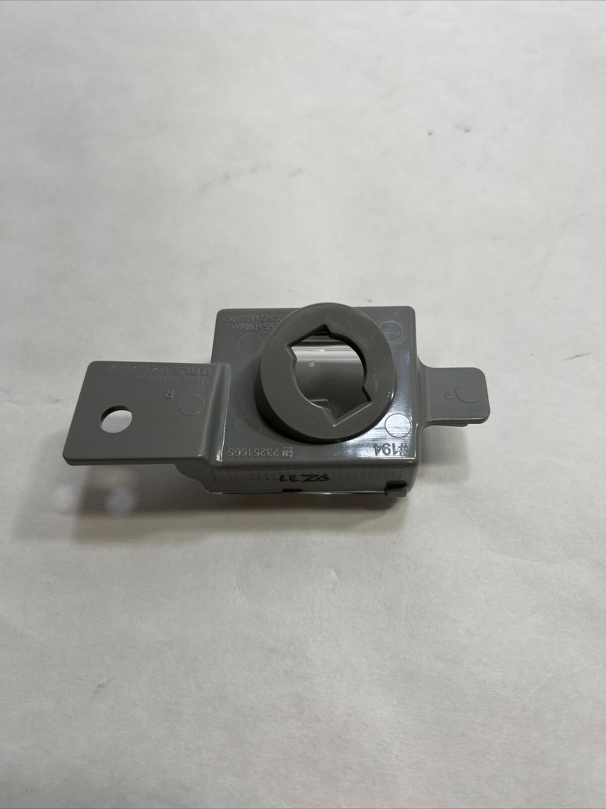 New OEM GM Chevy Silverado Colorado License Plate Lamp 2014-21 23251665