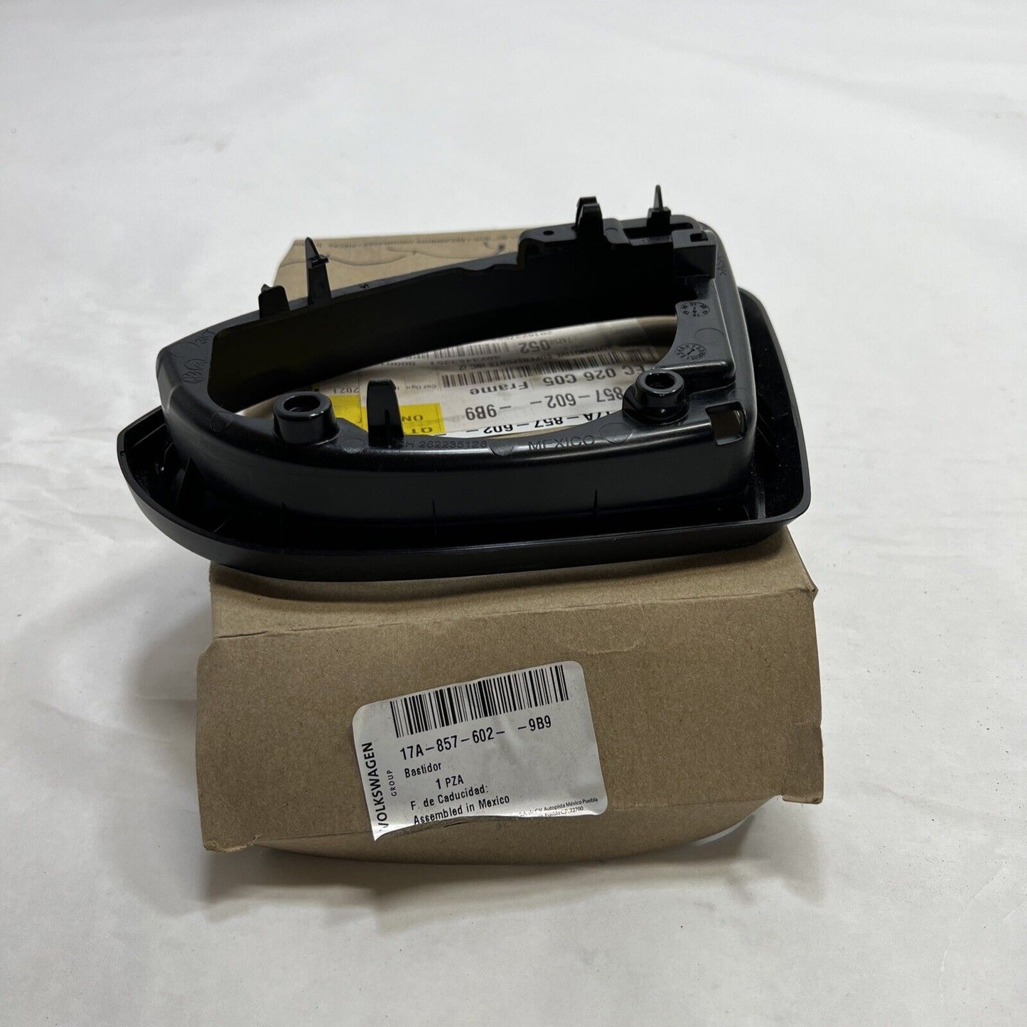 New OEM Genuine VW/Audi/Porsche Door Mirror Trim Ring 17a857602989