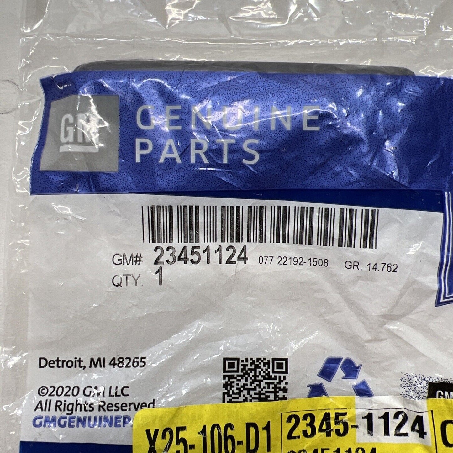 Genuine OEM GM Malibu Rear Left Door Armrest Pull Cup Bolt Cap 16-23 23451124