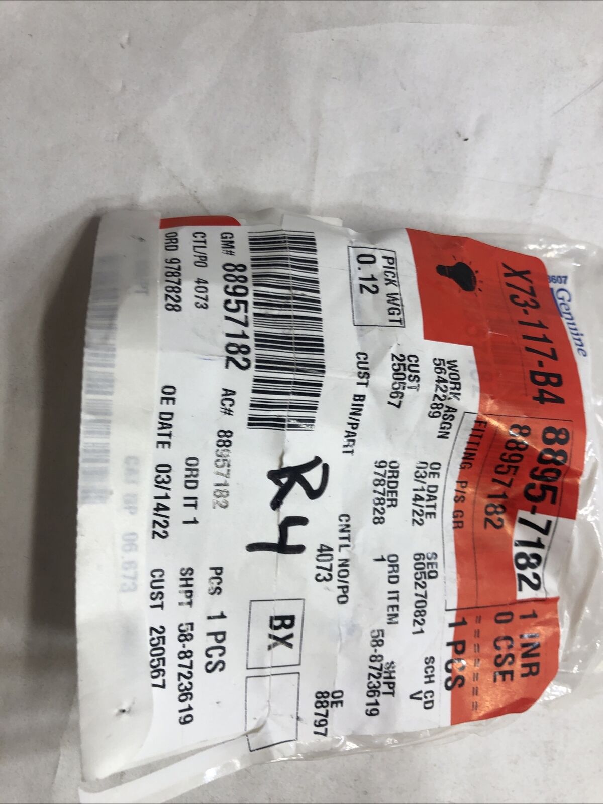 New OEM Genuine GM Power Steering Gear Inlet Hose Fitting 88957182