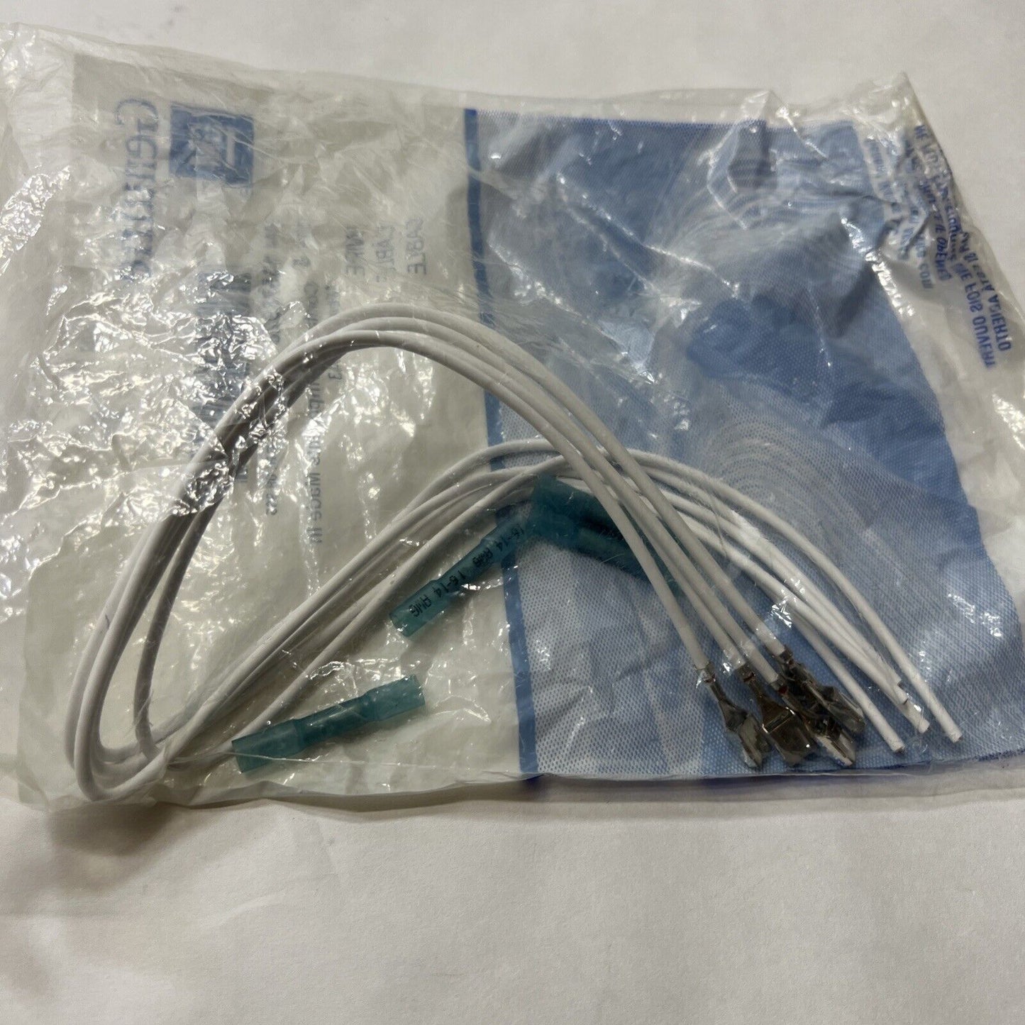 New Genuine General Motors Multi-purpose Wire Connector 13578928