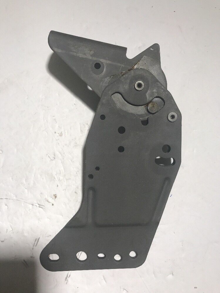 New OEM Ford Excursion Seat Latch Rear Bench Driver Side 2002-2005 1C7Z1662649AA