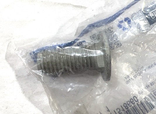 Genuine OEM GM Chevrolet Cadillac Bumper Face Bar Bolt 2007-2013 11518660
