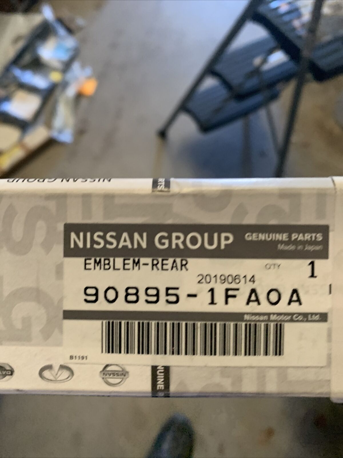 New OEM Nissan "Cube" Emblem GENUINE Nameplate 90895-1FA0A