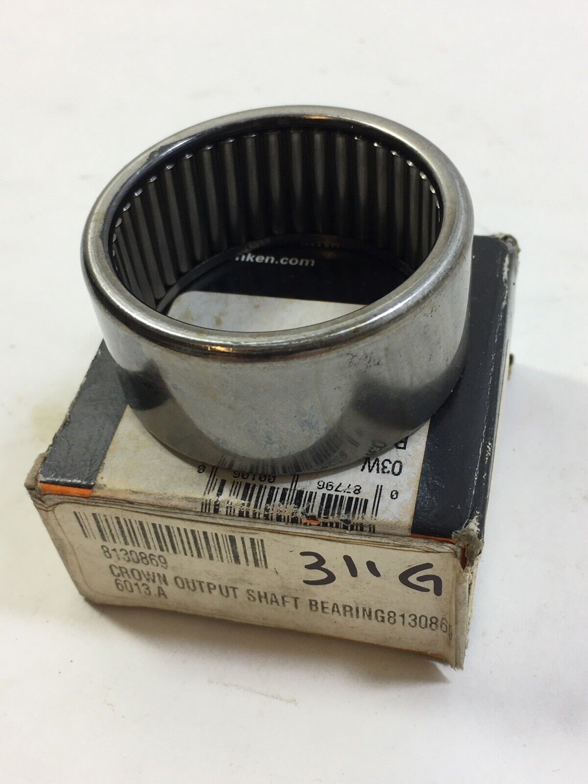 J8130869 Output Shaft Bearing Front New for J Series Jeep Cherokee Comanche J10