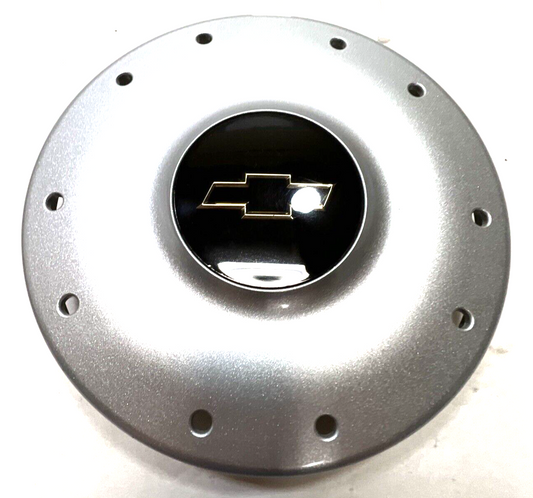 New OEM GM 2000-2001 Chevy Malibu Wheel Hub Center Cap 9594280