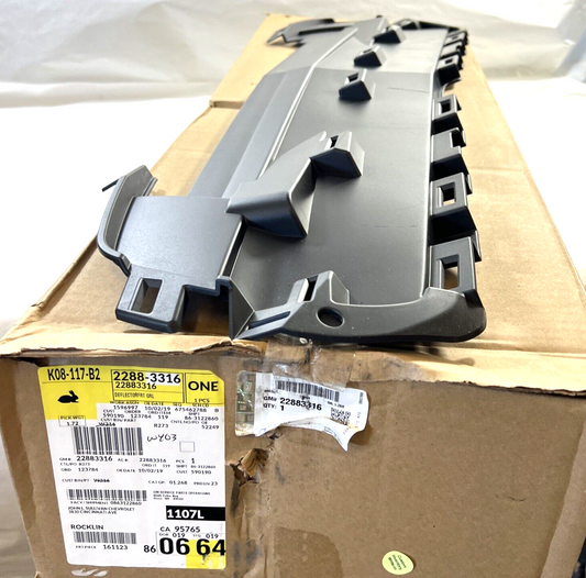 Genuine OEM GM Chevrolet Malibu Front Bumper Grille Air Deflector 2013 22883316