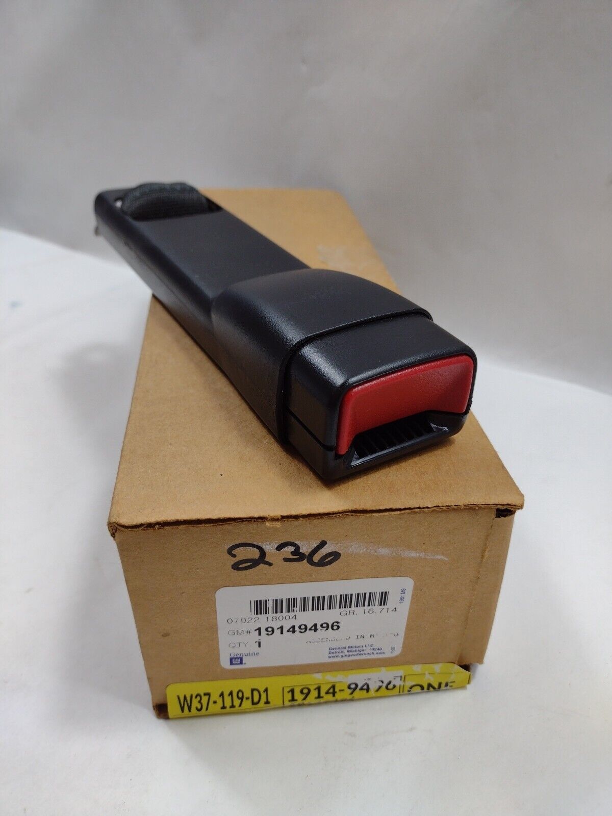 GM Genuine Parts 19149496 Seat Belt Receptacle