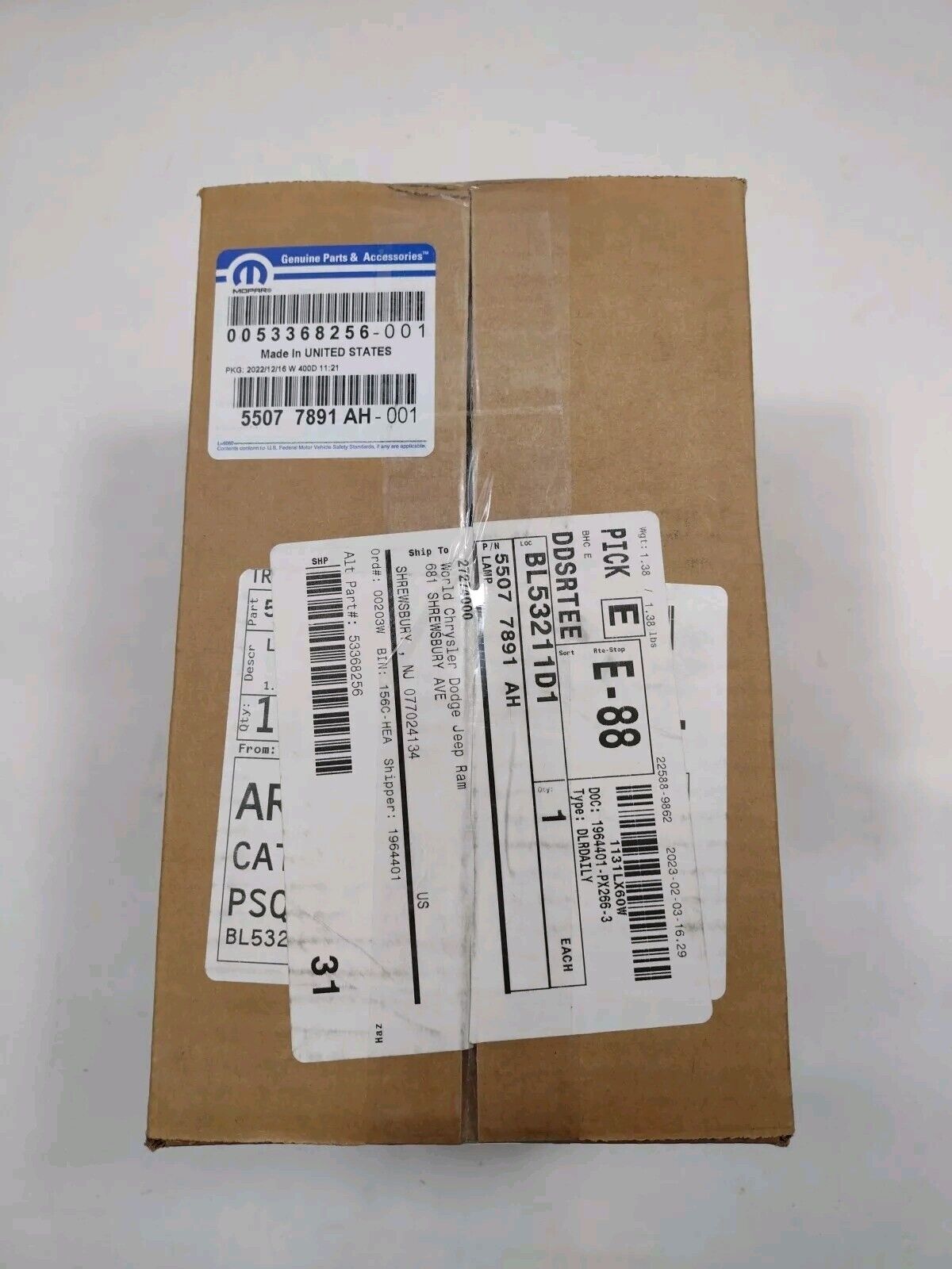 Genuine OEM Mopar Jeep Wrangler Lamp Assembly 2007-2018 55077891AH