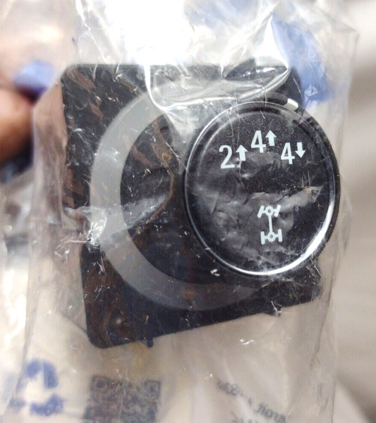 Genuine OEM GM Chevy Silverado 2500 HD Transfer Case Switch 2015-2019 84254254