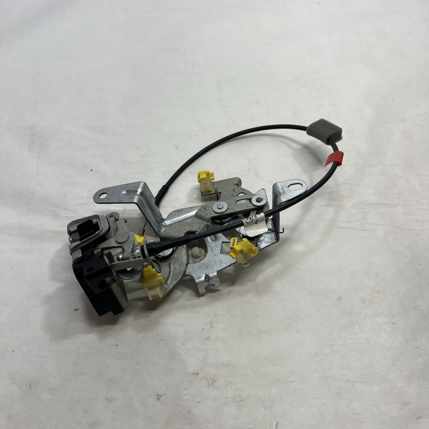 New OEM Genuine Ford F-150 1997-2004 Control Latch Assembly 6L3Z18264A00C