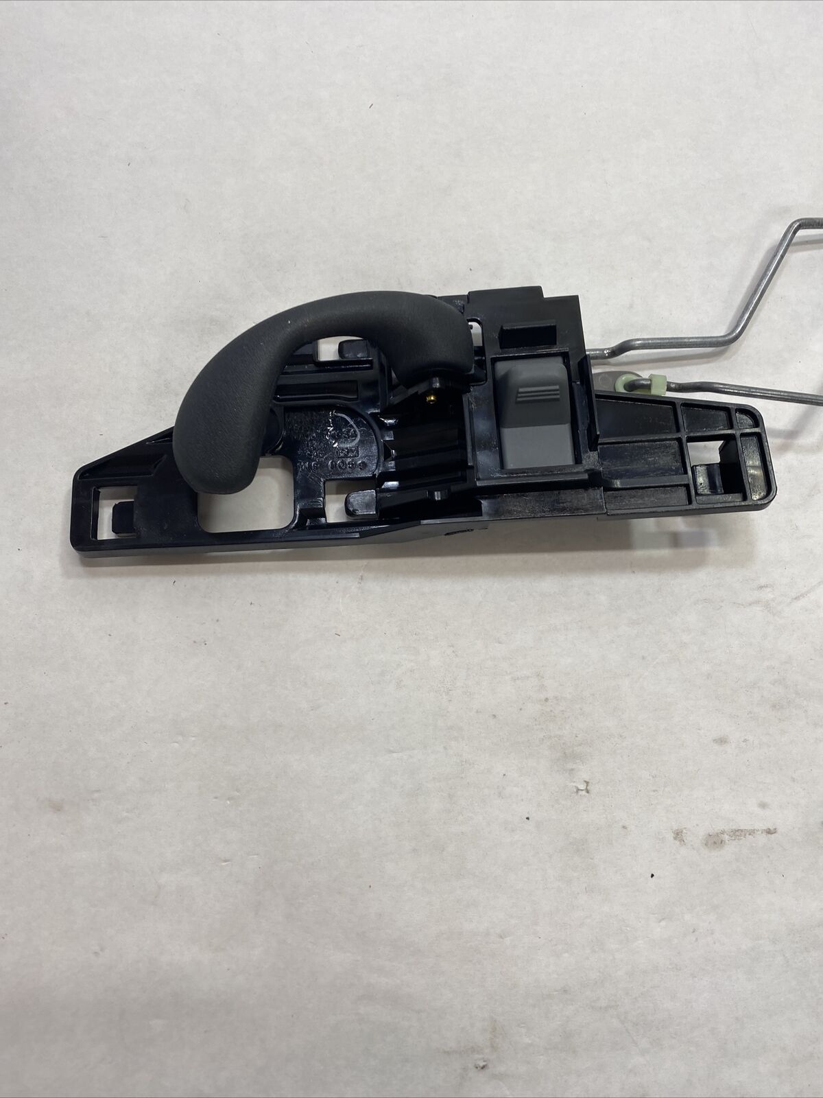 New OEM GM Handle 15031319