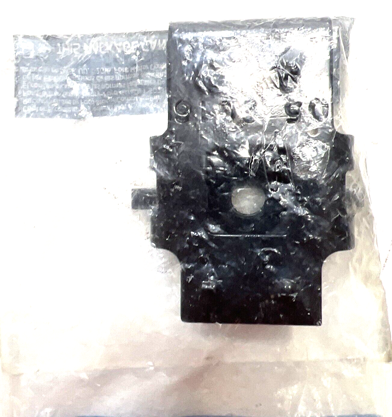 New OEM Genuine Ford F-250 Super Duty 99-16 Anchor Plate Assembly F81Z99431B98AA