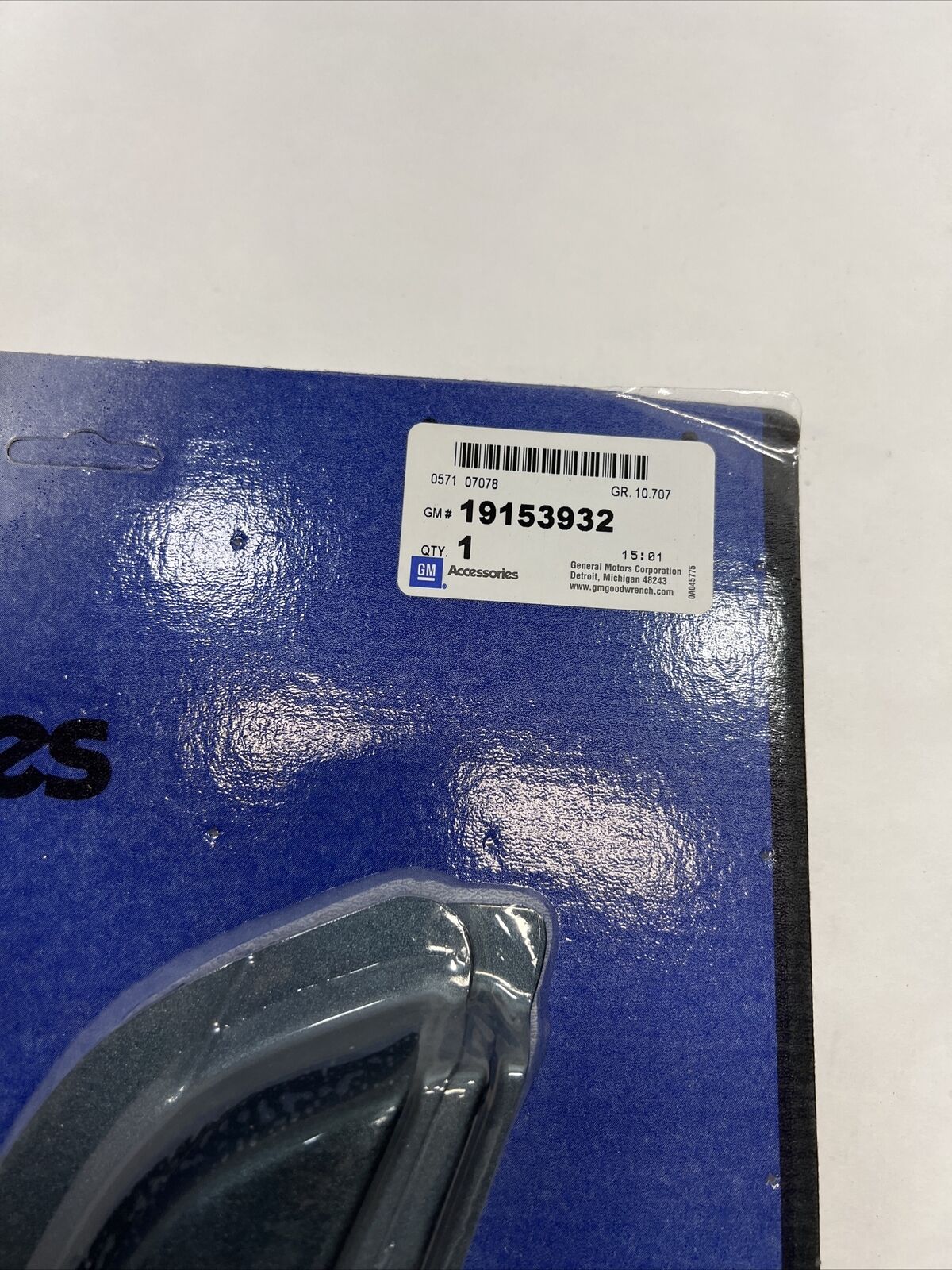 New OEM GM Silverado Front and Rear Window Air Weather Deflectors 19153932