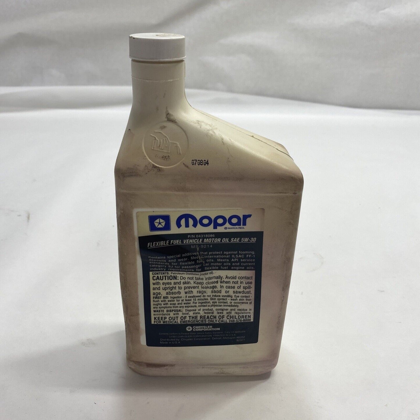 New OEM Mopar 5W-30 SAE Flexible Fuel Motor Oil 04318086