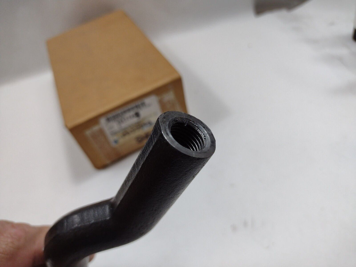 Genuine OEM GM Cadillac CTS Steering Tie Rod End 2008-2015 19177443