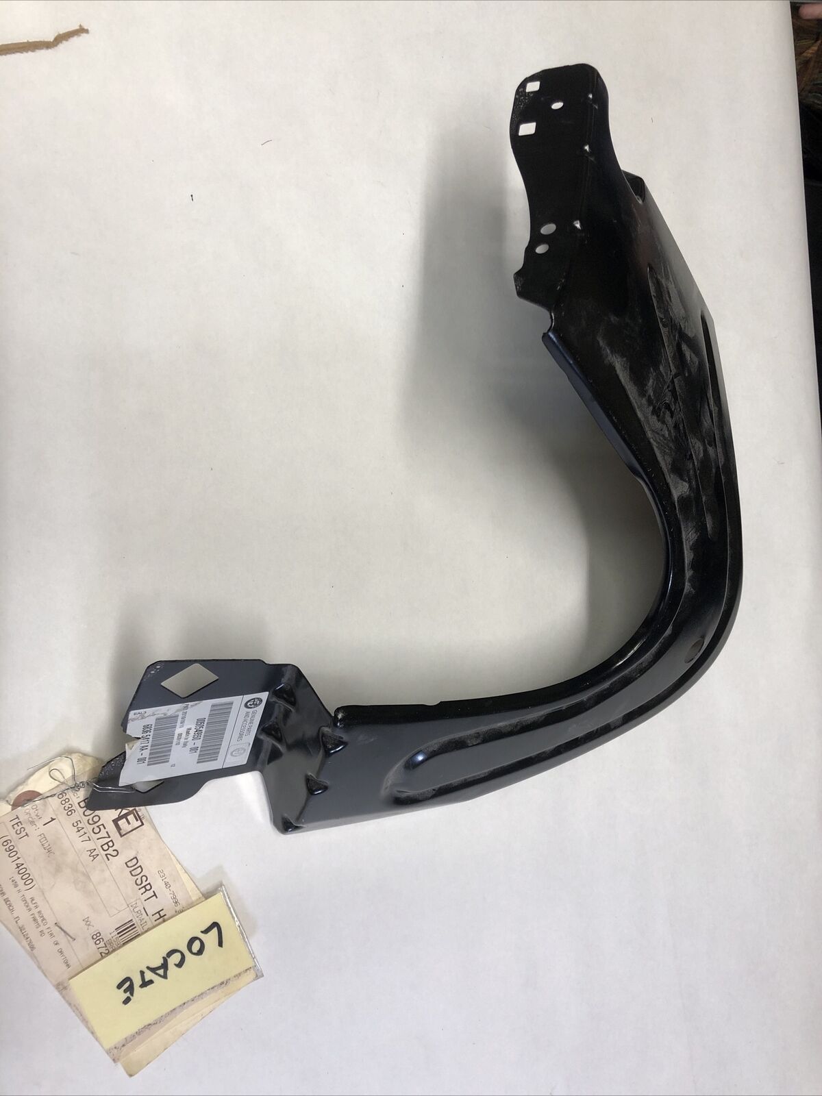 New OEM 2017-19 Alfa Romeo Front Left Upper Fender Mount Bracket 68365417AA