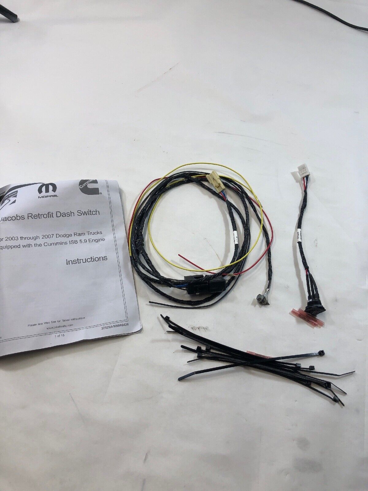 New OEM Dodge Ram 2500 3500 Brake Switch 5.9L Diesel 2006-07 5102082AC