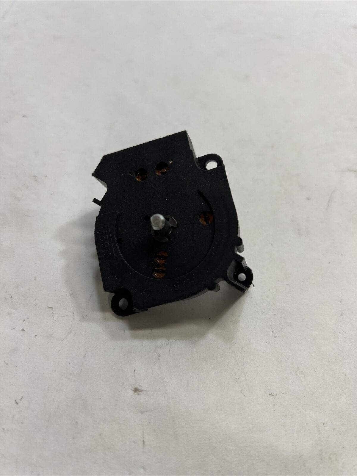 New OEM GM 15-71868 A/C Heater Control Switch 1992-94 Pontiac Bonneville 1571868