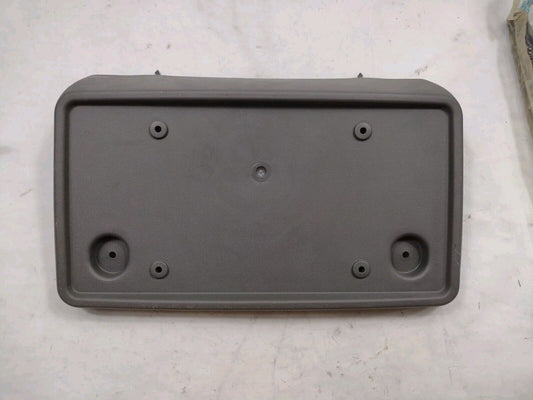 Genuine OEM GM 2007-2013 Chevy Tahoe Suburban License Bracket 15851090