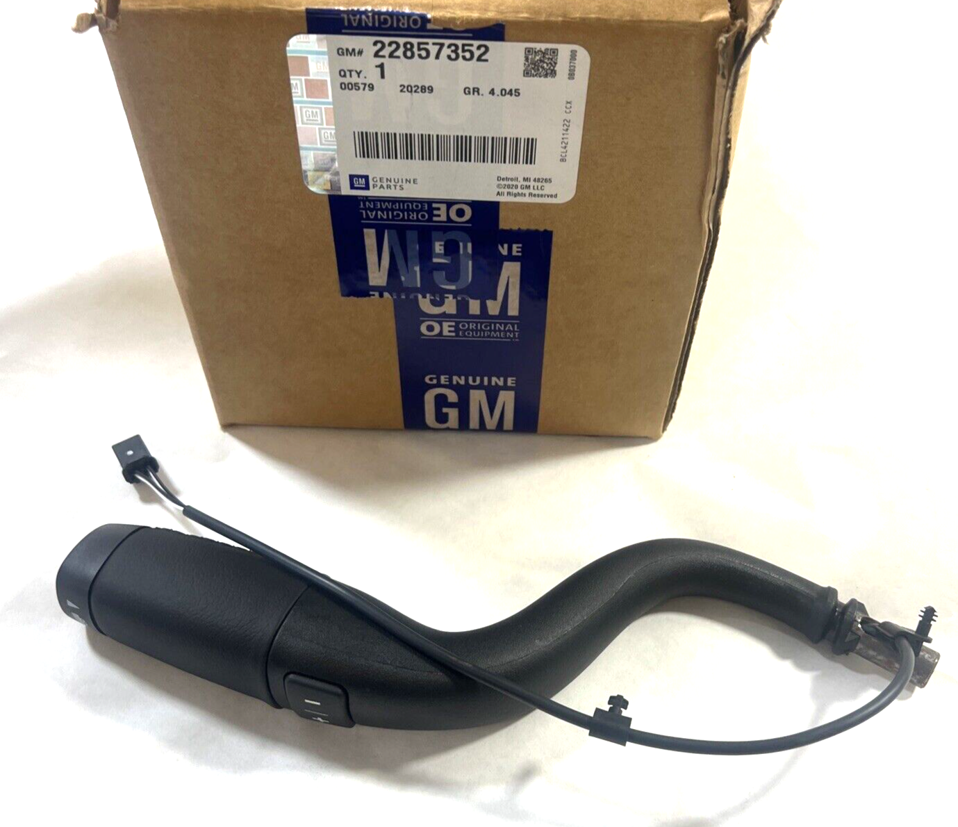Genuine OEM GM Automatic Transmission Range Selector Cable Lever 14-20 22857352