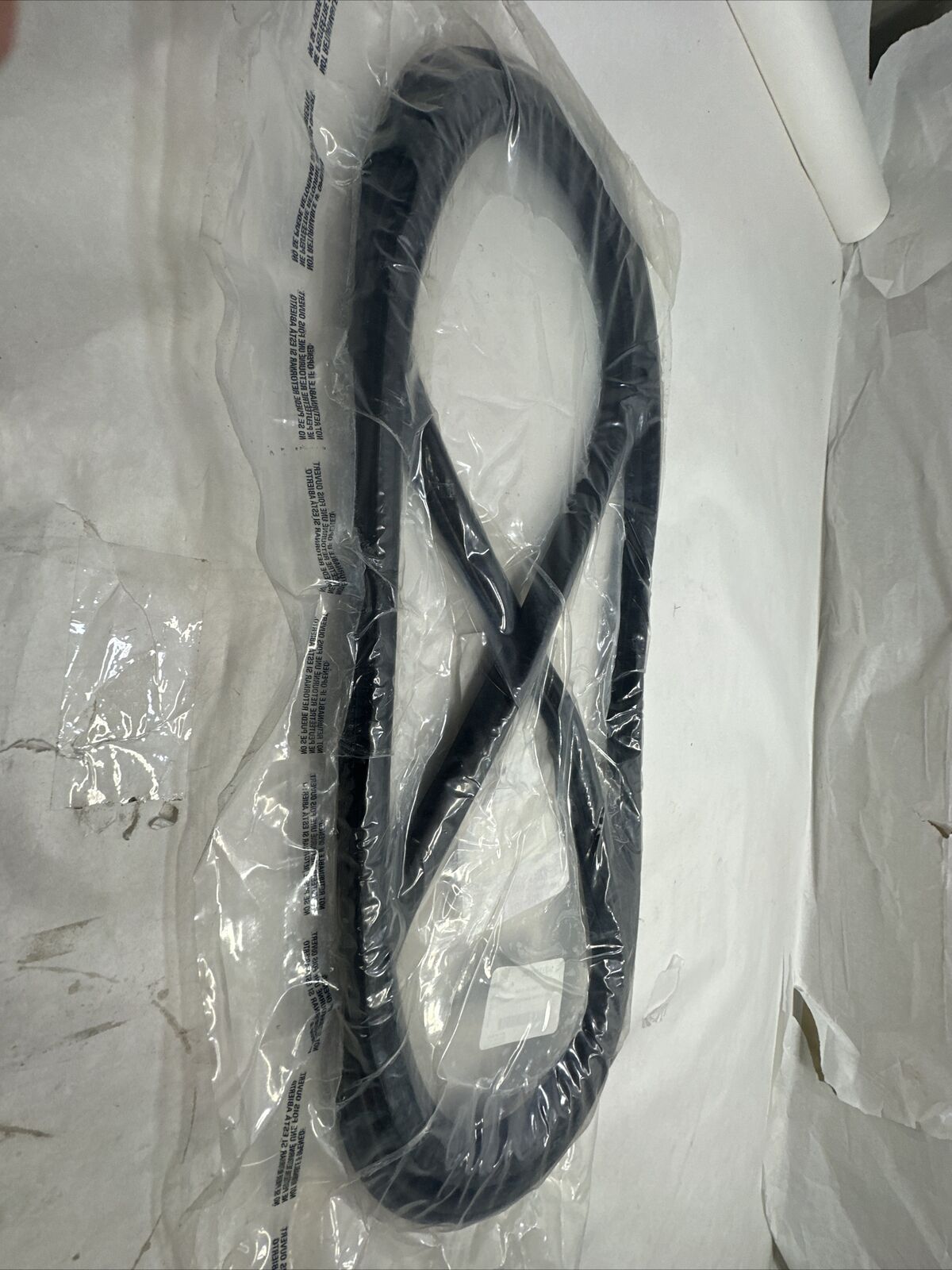 New OEM GM 2016-18 Buick Envision Rear Door Weather Strip  23319126