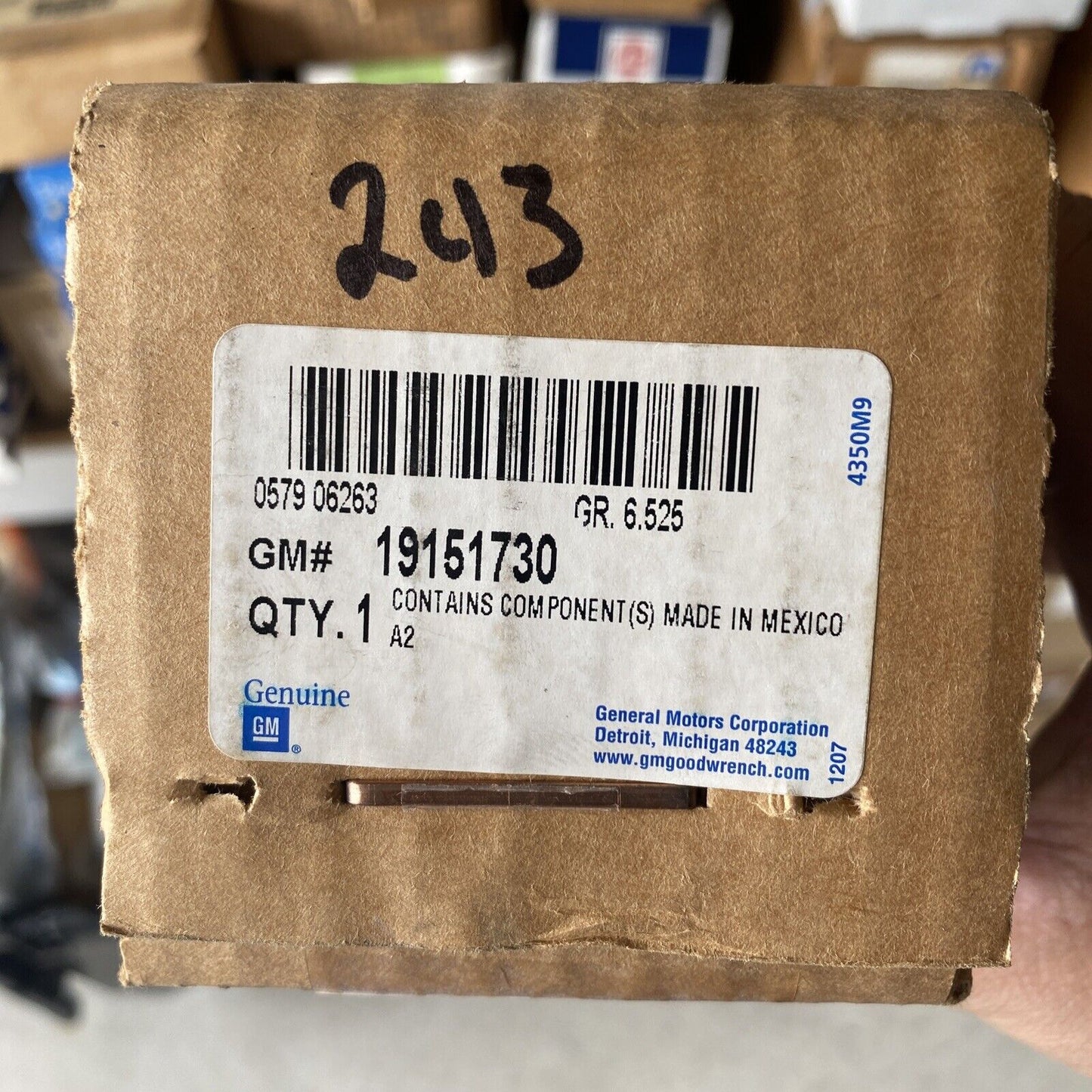 New OEM GM Bearing 19151730