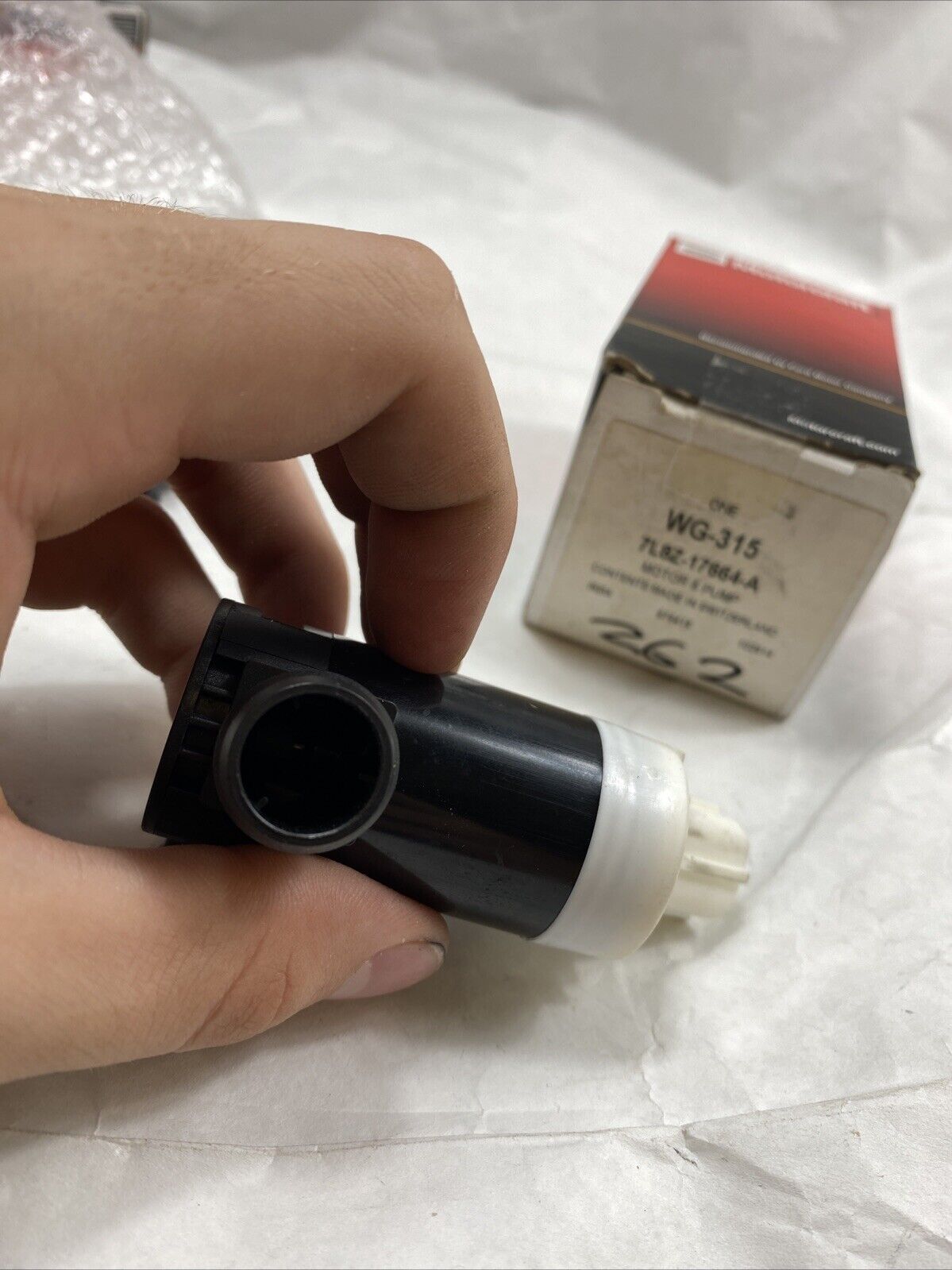 MOTORCRAFT WG315 Windshield Washer Pump For Ford Contour Escape Mercury Mariner