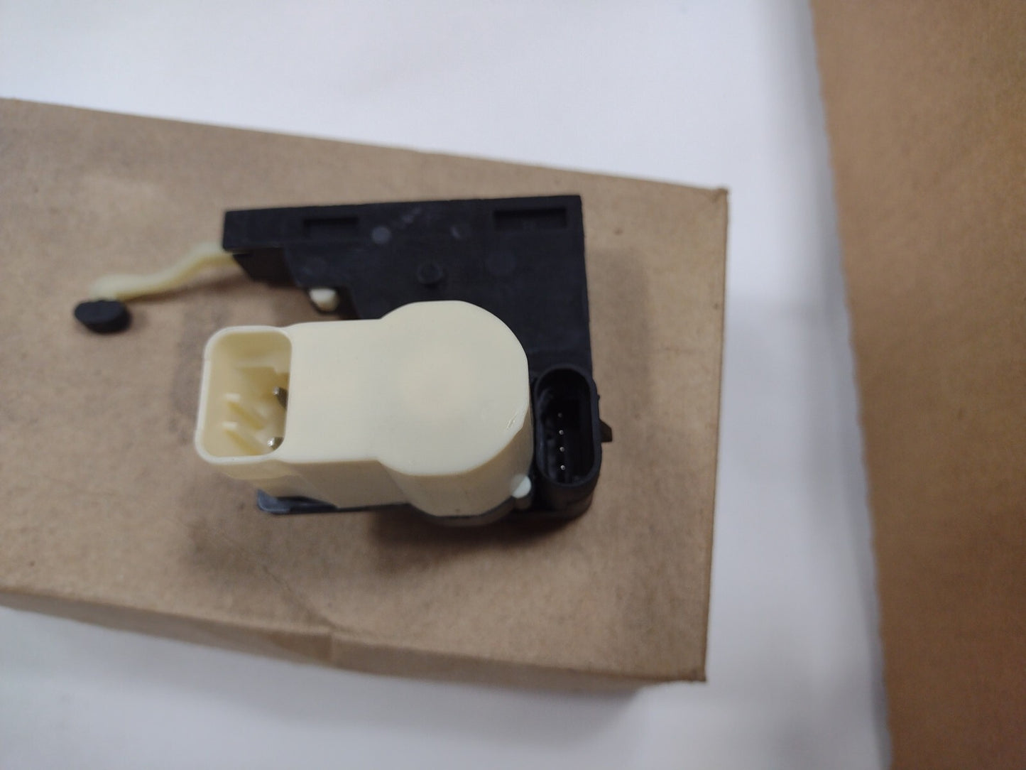 47297638