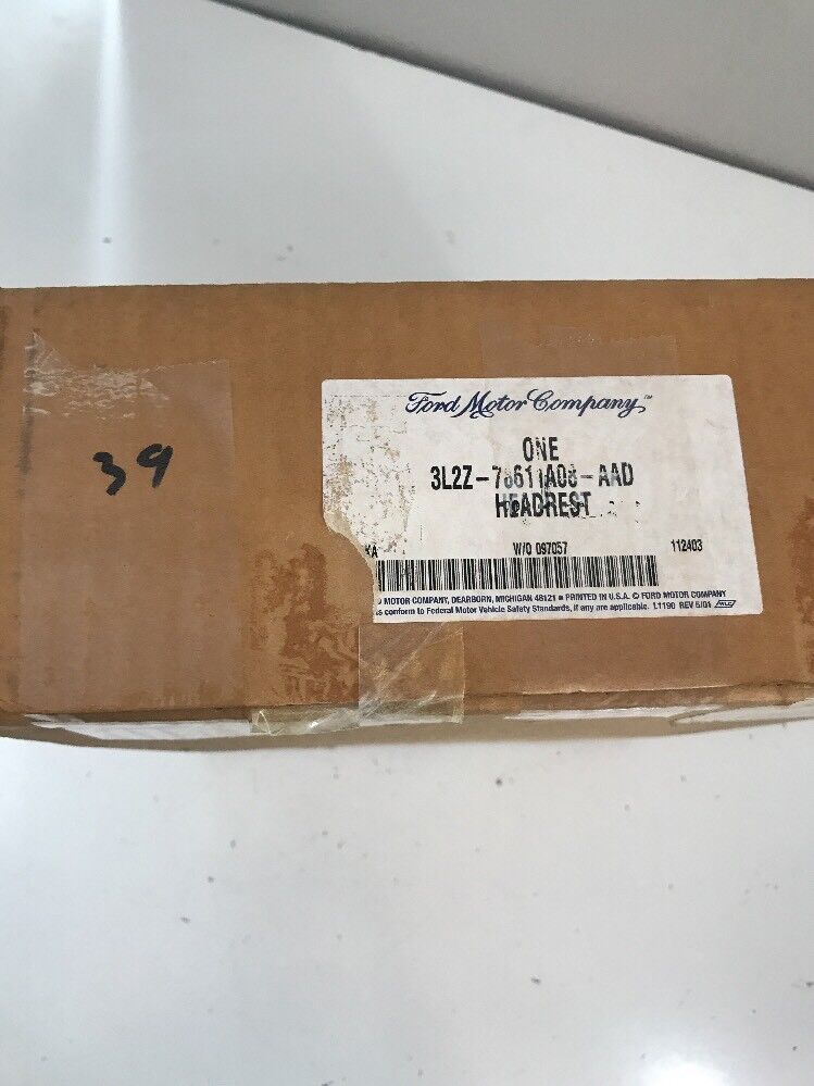 2004-2005 Ford Explorer Front Seat Headrest OEM NEW 3L2Z-78611A08-CAF
