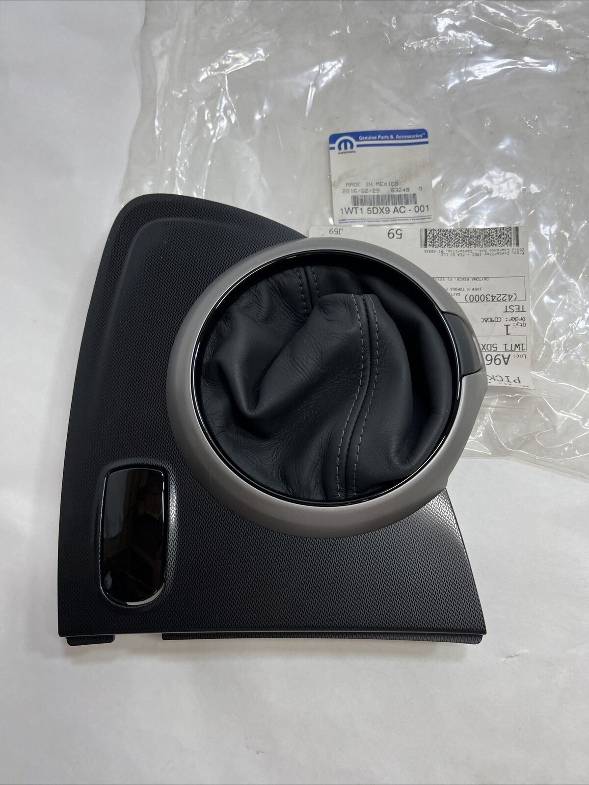 New OEM Genuine Mopar Dodge VIPER Shift Bezel Cover Plate 2013-15 1WT15DX9AC