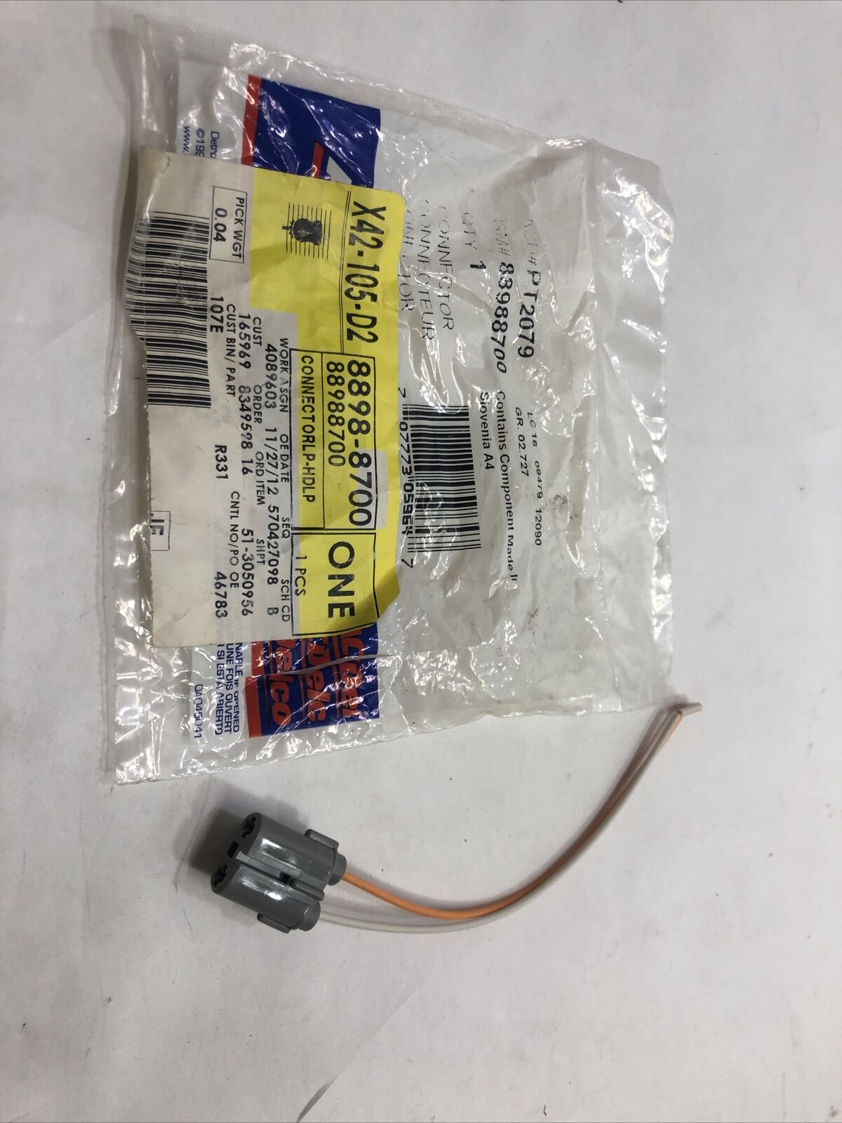 New OEM Genuine GM 2004-2007 ACDelco PT2079 Headlamp Pigtail 88988700