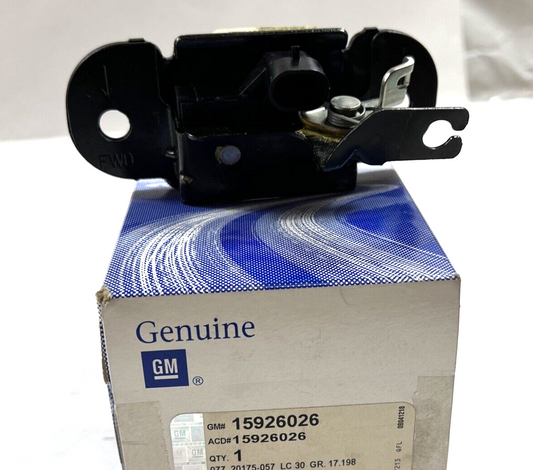 Genuine OEM GM Chevrolet Avalanche Tahoe Rear Door and Liftgate Latch 15926026