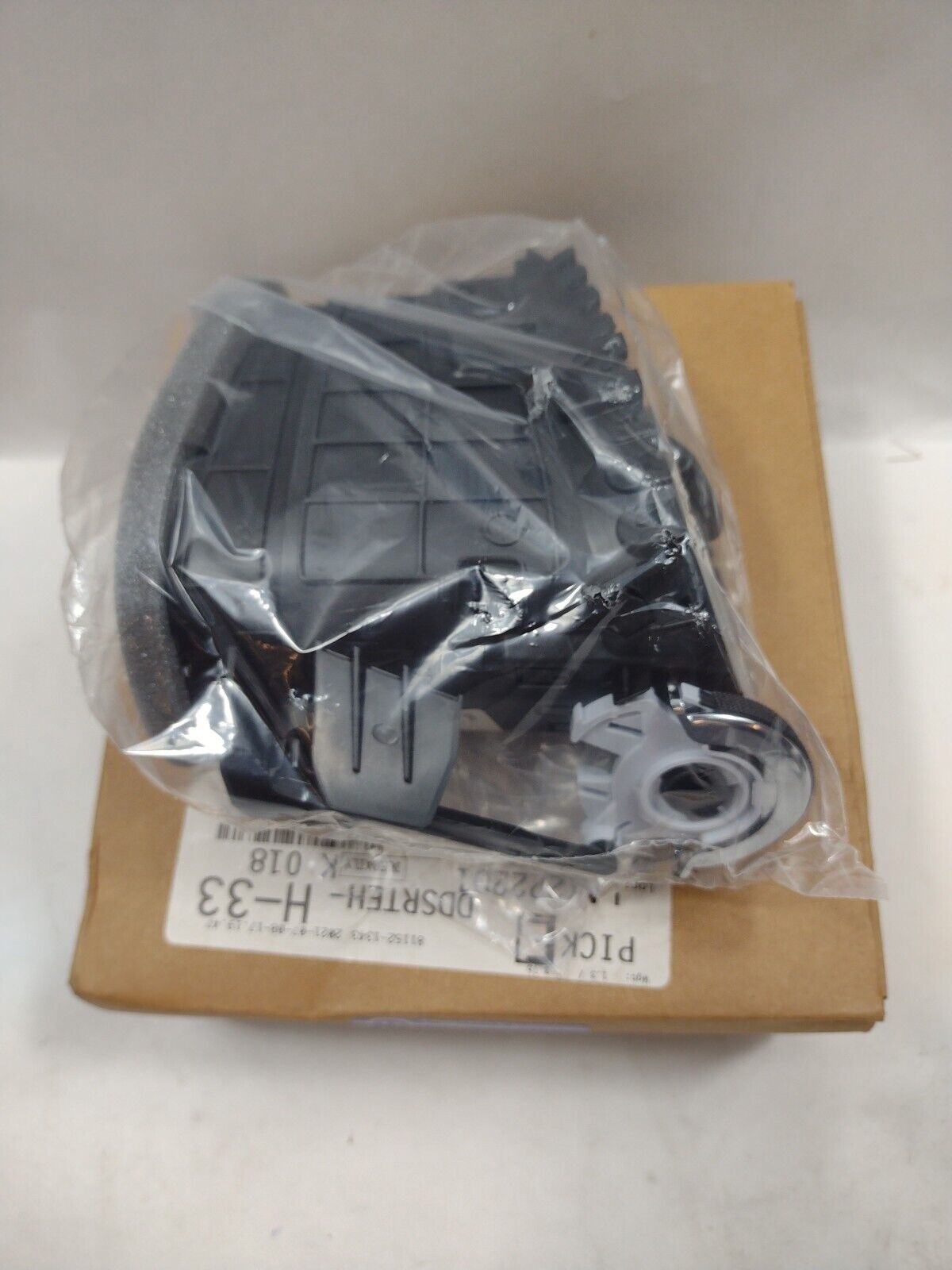 Genuine OEM Mopar Jeep Cherokee Left Side Dash A/C Heat Air Vent 1WG57DX9AC