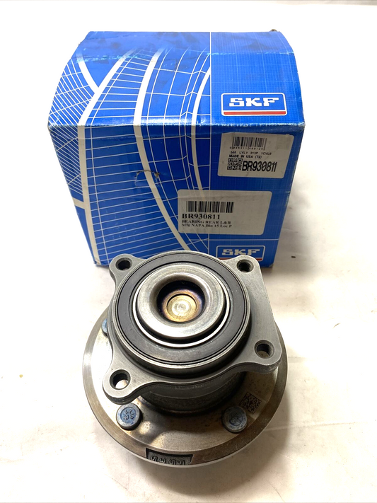 New OEM SKF Wheel Hub Bearing Assembly BR930811