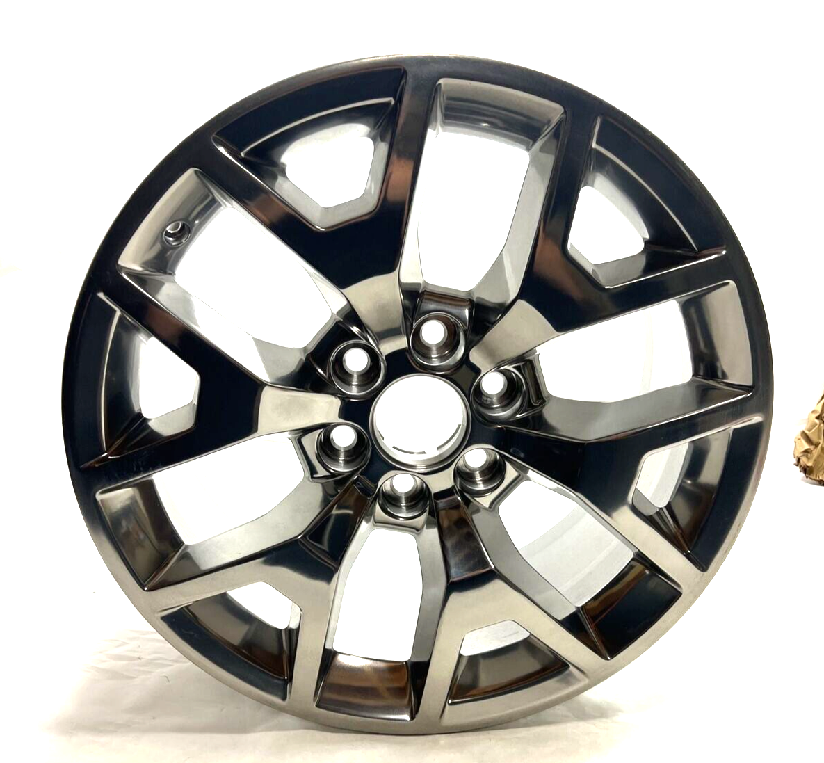 Genuine OEM GM Wheel Yukon Sierra 20X9.0J Alum O/S 139.7X6Xm14 B 20937765