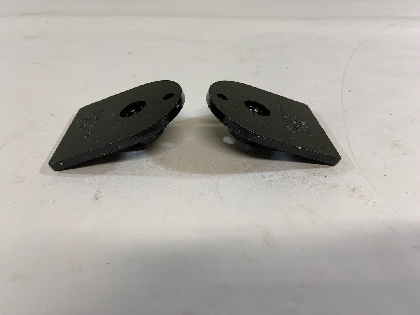 New OEM Ford Van OEM Body Bolt Bushing Retainer 1992-2006  F3UZ-1000157-A