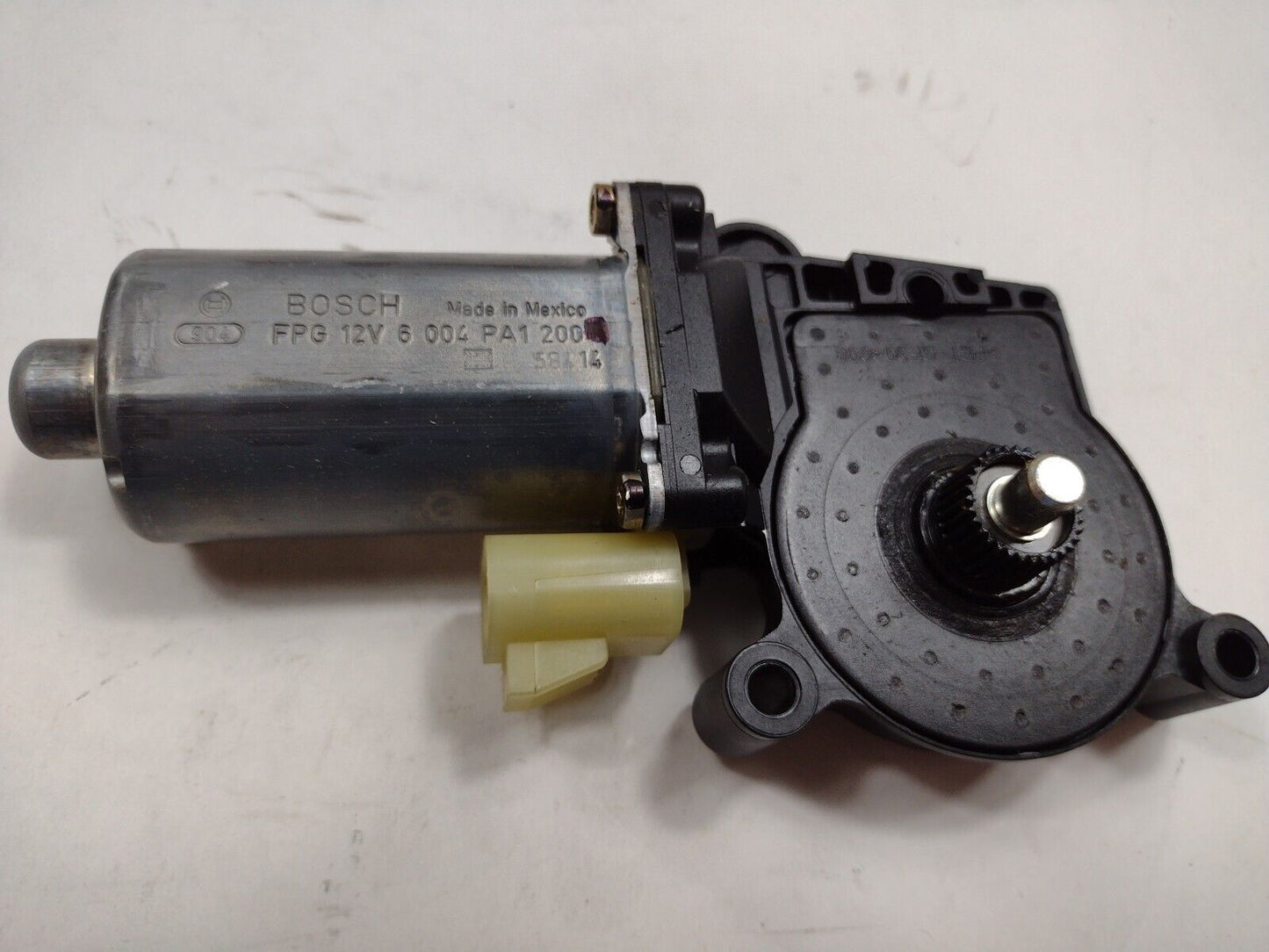 Genuine OEM GM Buick Lesabre Power Window Motor 1999-2005 22702135
