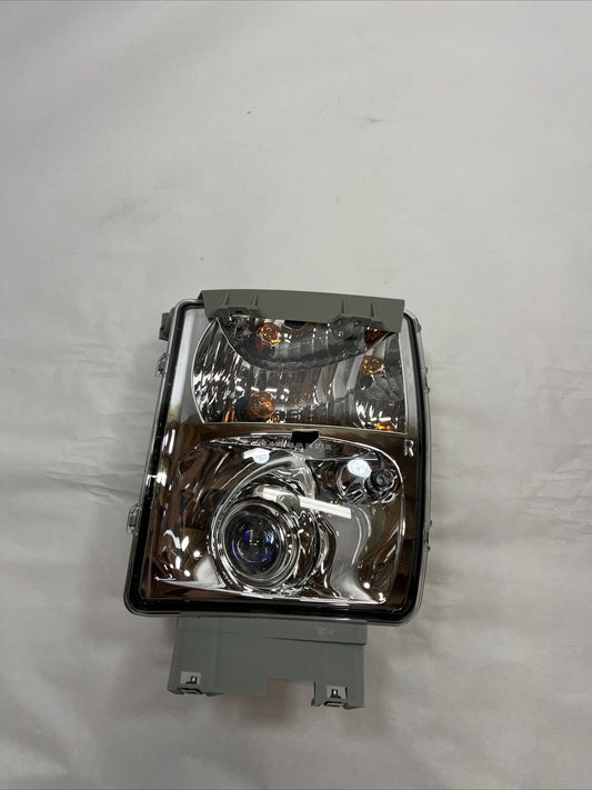New Front Passenger Side Turn Signal / Fog Light Assembly GM2531127 OE